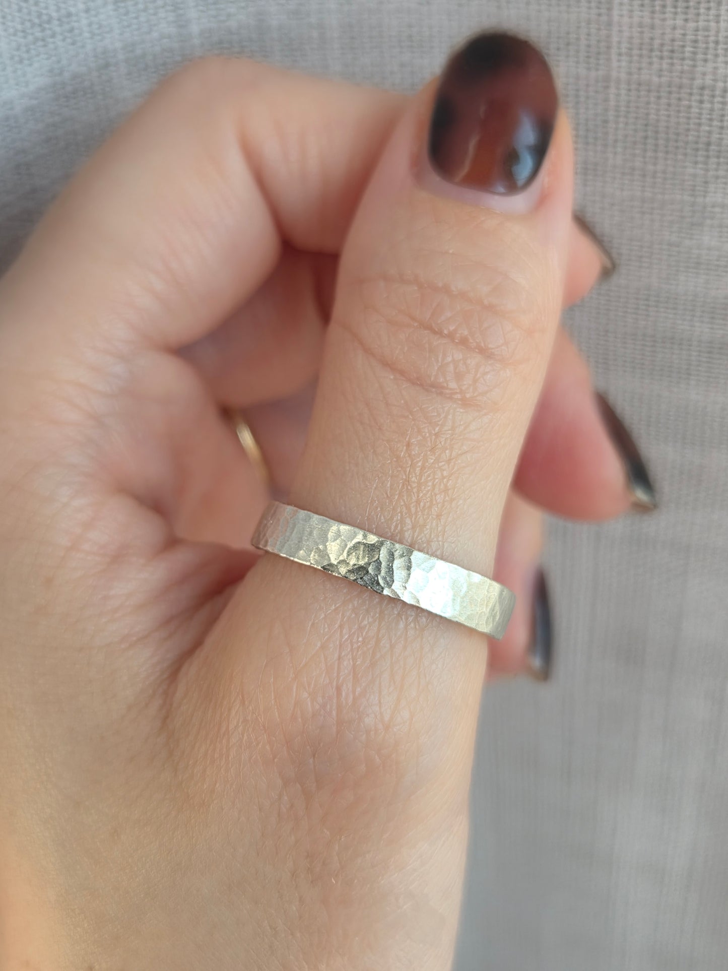 Anello Aura